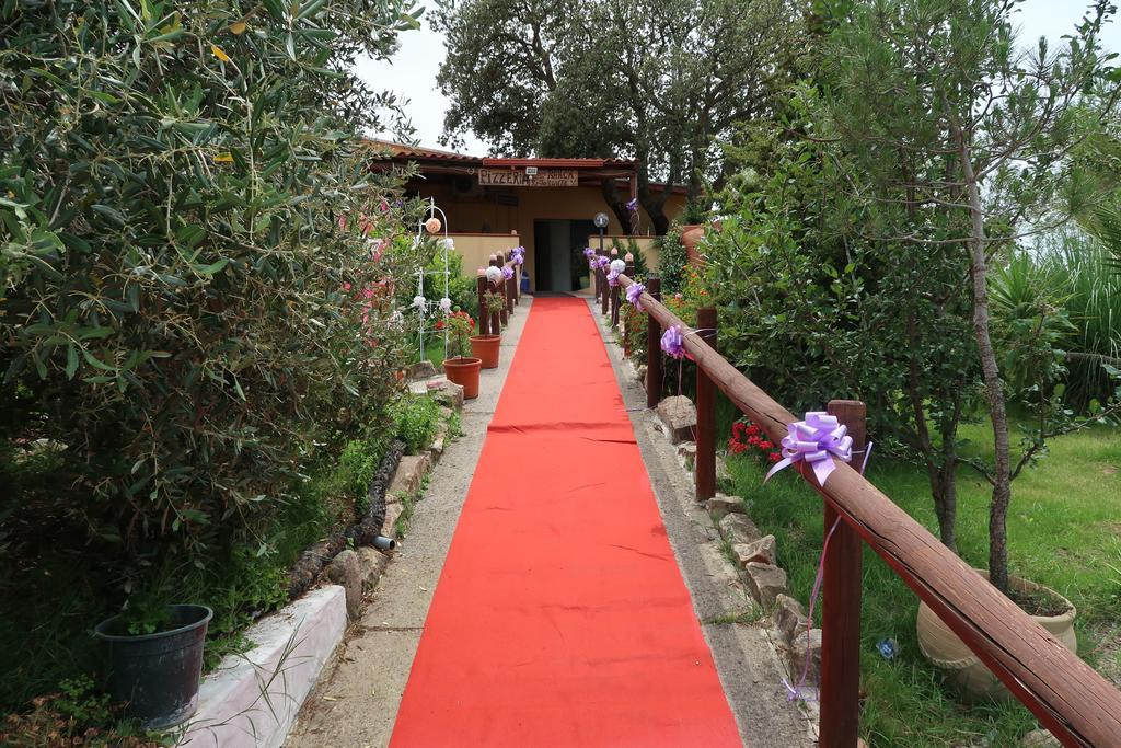 S'Arriali Ranch Guest House Iglesias Exterior photo